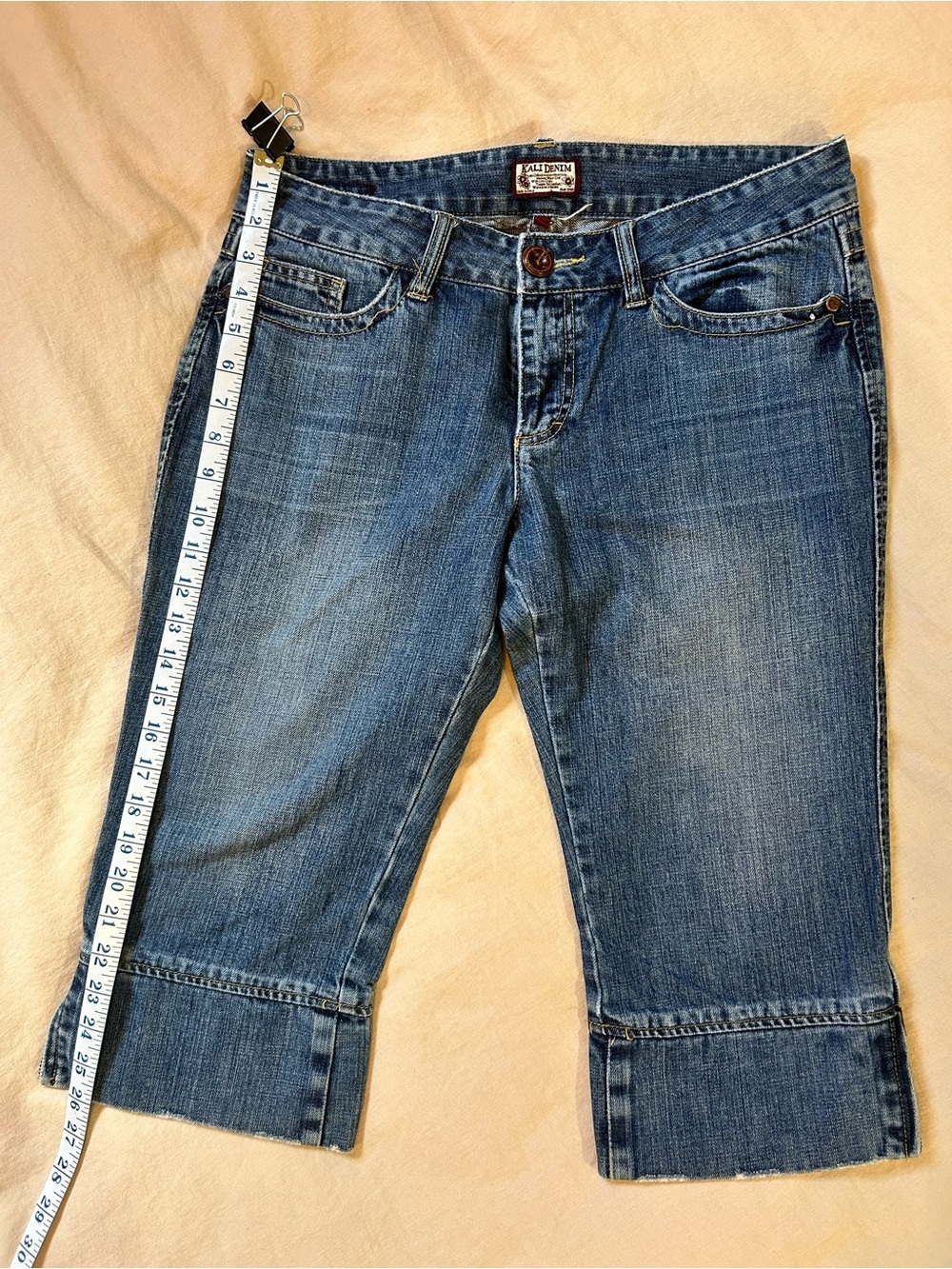 Women's Midwash Blue Crop Jeans